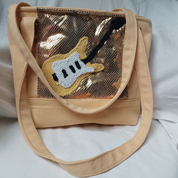 Happy guitar peknybag € 48,00